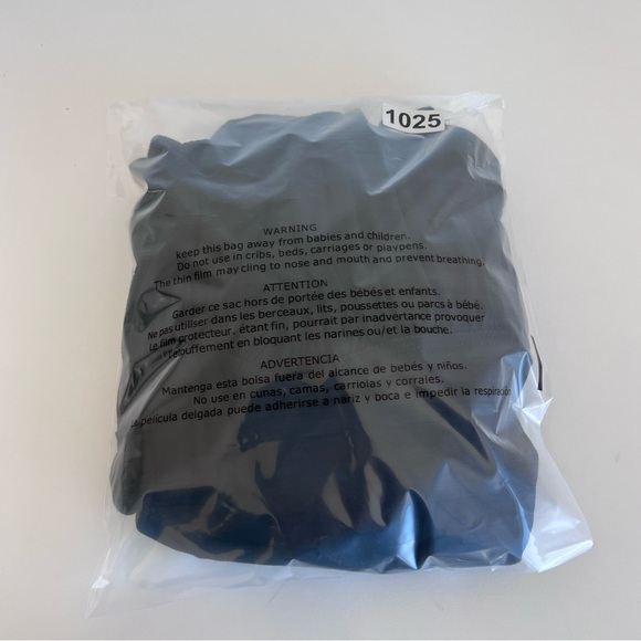 Gap Women’s Short Sleeve Wrap Dress True Black - Picture 9 of 9